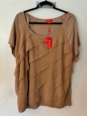 251 NWT Citrus Taupe Layered Short Sleeve Tee - Relaxed Fit